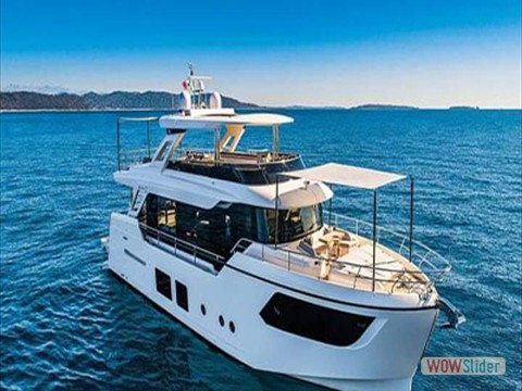 القوارب و اليخوت